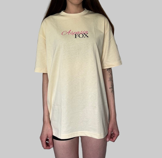 Aspasia Fox Oversized T-Shirt - Apricot Milk
